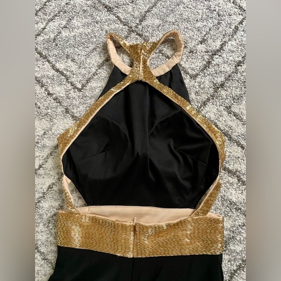 Mac Duggal Black and Gold Formal Gown - Picture 10 of 12